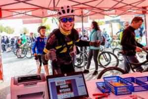 033 6DSC 4885 (Copy)