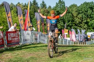 2047 19DSC 2890-Copy