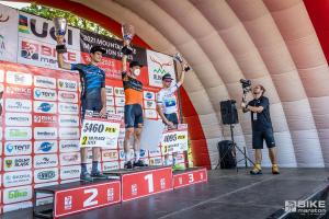 2109 20210926161324 IMG 3847-Copy