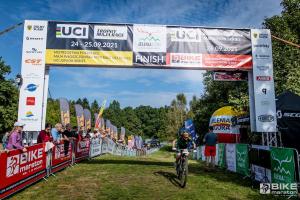 2386 20210926124109 IMG 2989-Copy